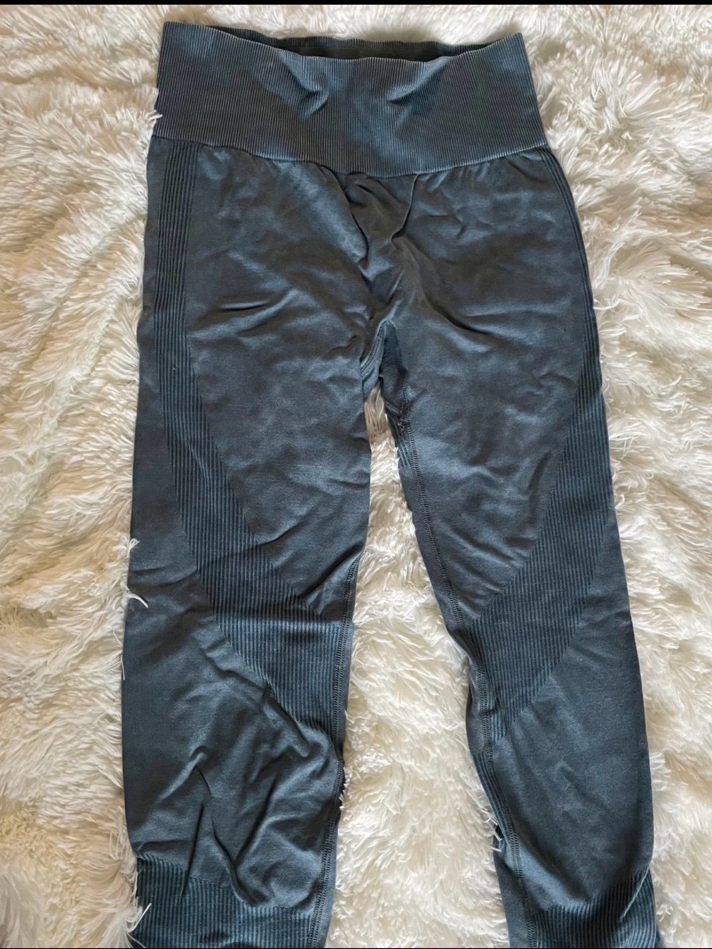 PINK by Victoria’s Secret workout tights EUC